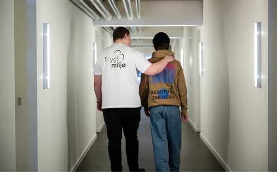 Sikkerhedsmedarbejder fra TrygtMiljø og barn